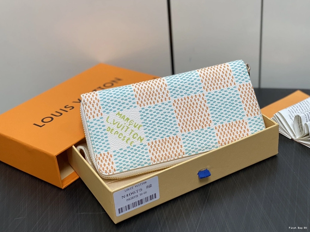 Firstbag WALLET-10*20*2 LOUIS VUITTON ZIPPY cm 0729